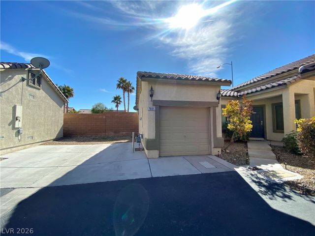 7805 Marbledoe Street, Las Vegas, NV 89149