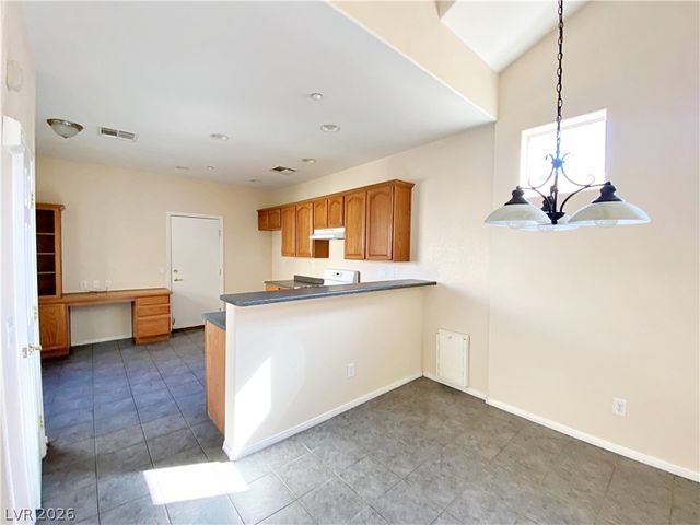 7805 Marbledoe Street, Las Vegas, NV 89149