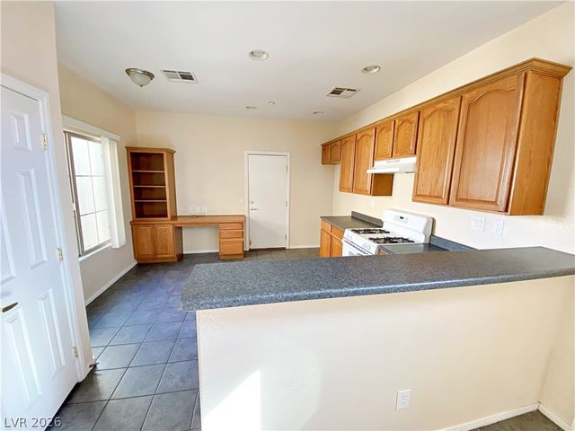 7805 Marbledoe Street, Las Vegas, NV 89149