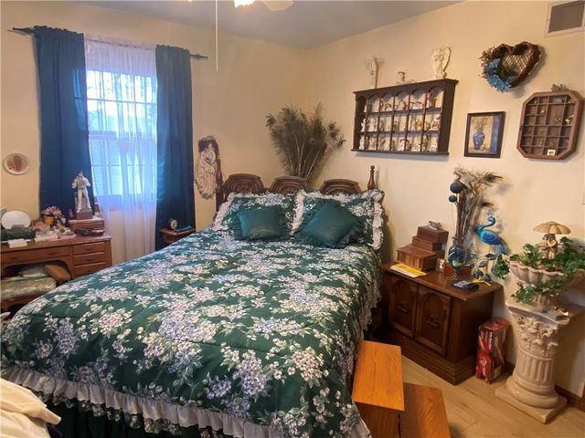 3298 SE Taos Road, Faucett, MO 64448