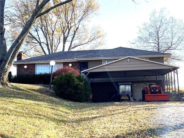 3298 SE Taos Road, Faucett, MO 64448