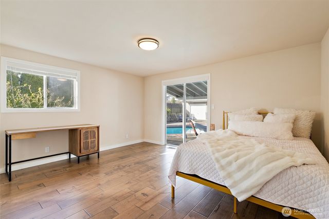 24228 47th Avenue SE, Woodinville, WA 98072