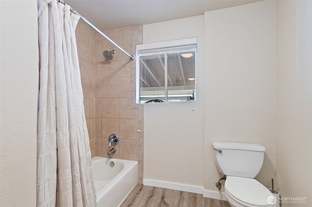 24228 47th Avenue SE, Woodinville, WA 98072