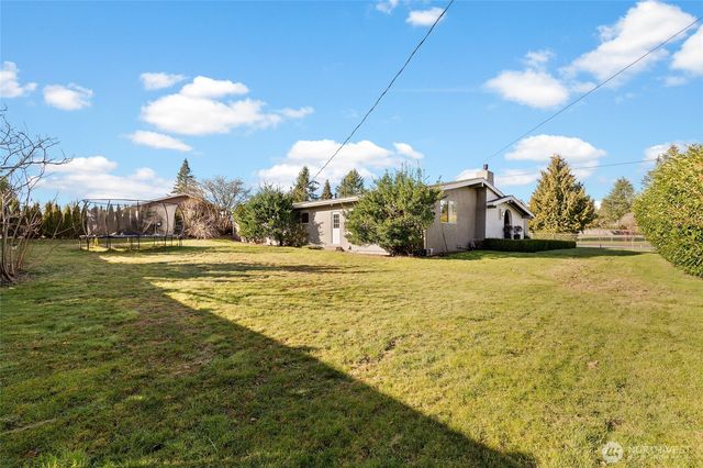 24228 47th Avenue SE, Woodinville, WA 98072