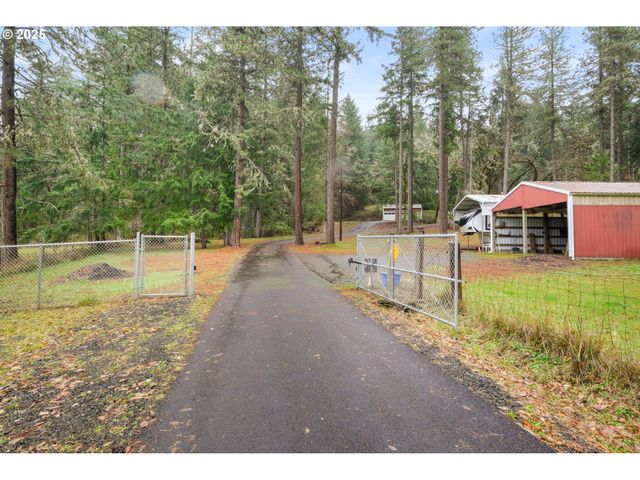 28198 BRIGGS HILL Rd, Eugene, OR 97405