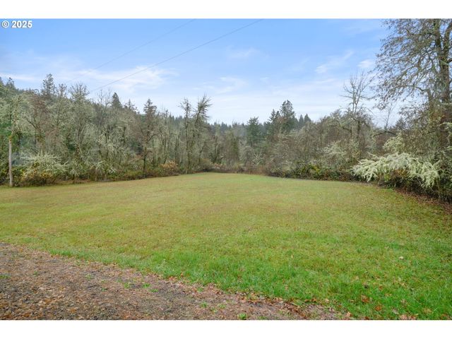 28198 BRIGGS HILL Rd, Eugene, OR 97405