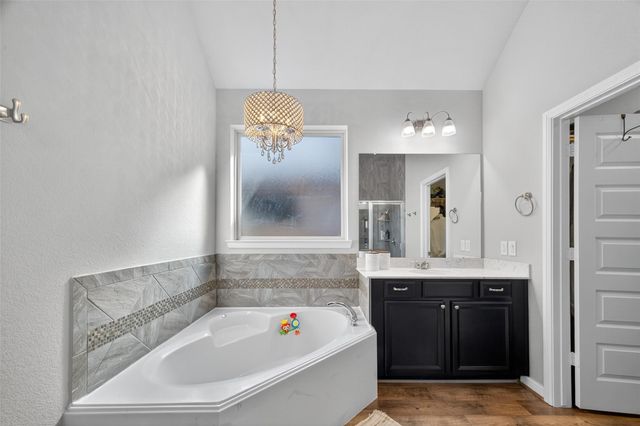 4821 La Piedra, League City, TX 77573