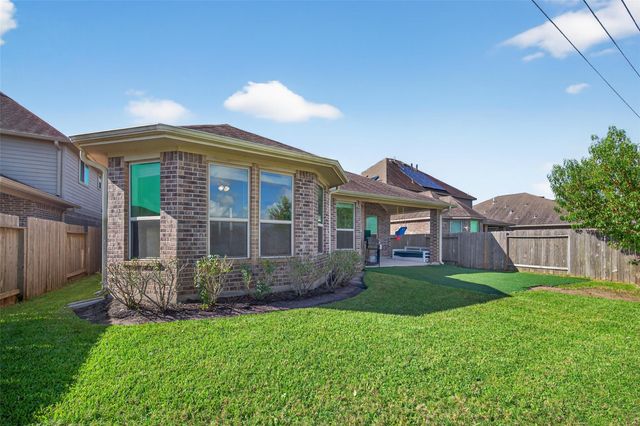 4821 La Piedra, League City, TX 77573