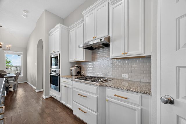 4821 La Piedra, League City, TX 77573