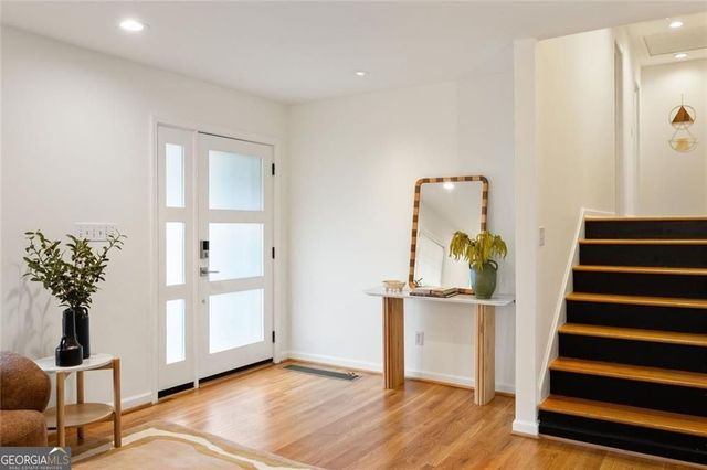 176 E Parkwood Road, Decatur, GA 30030