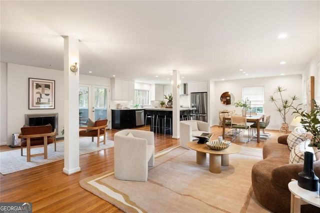 176 E Parkwood Road, Decatur, GA 30030