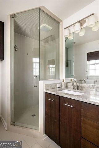 176 E Parkwood Road, Decatur, GA 30030