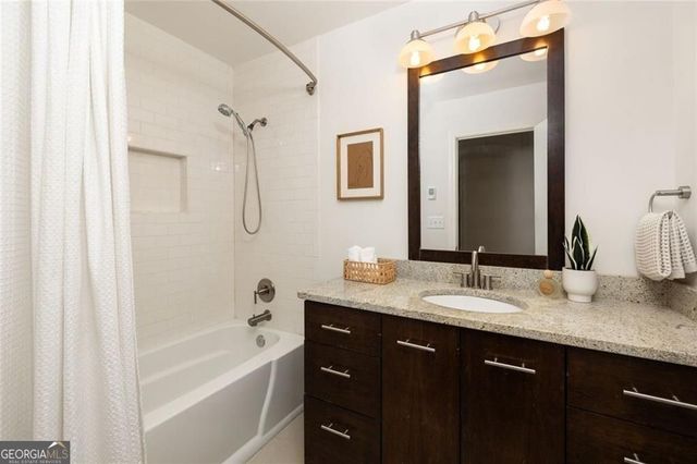 176 E Parkwood Road, Decatur, GA 30030