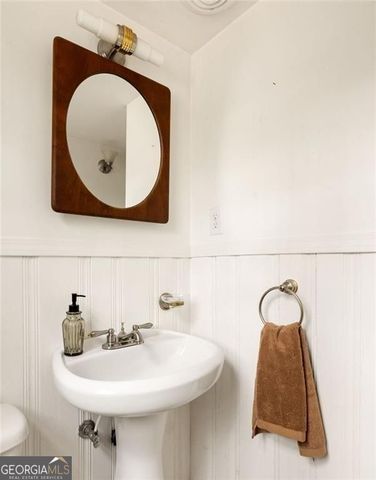 176 E Parkwood Road, Decatur, GA 30030