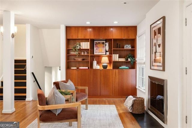 176 E Parkwood Road, Decatur, GA 30030