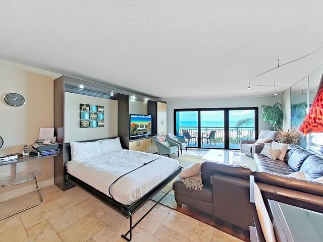 19440 GULF BOULEVARD 104, Indian Shores, FL 33785