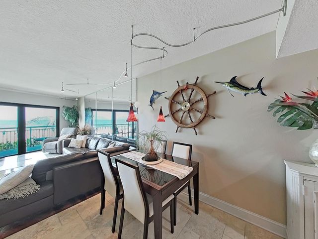 19440 GULF BOULEVARD 104, Indian Shores, FL 33785
