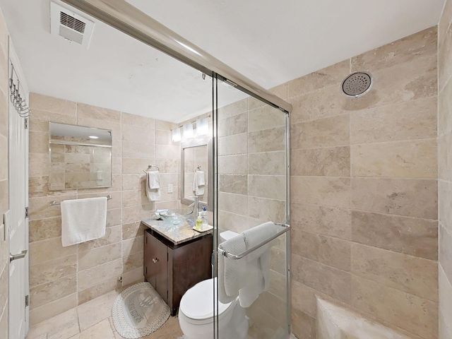 19440 GULF BOULEVARD 104, Indian Shores, FL 33785