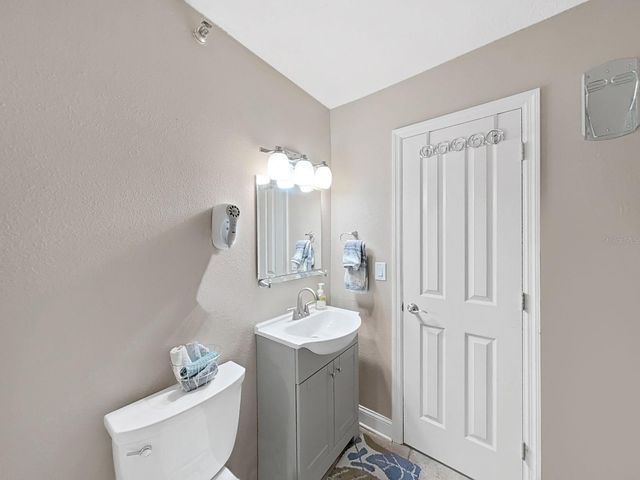 19440 GULF BOULEVARD 104, Indian Shores, FL 33785