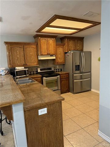 3021 Tanya Avenue, Mcallen, TX 78503