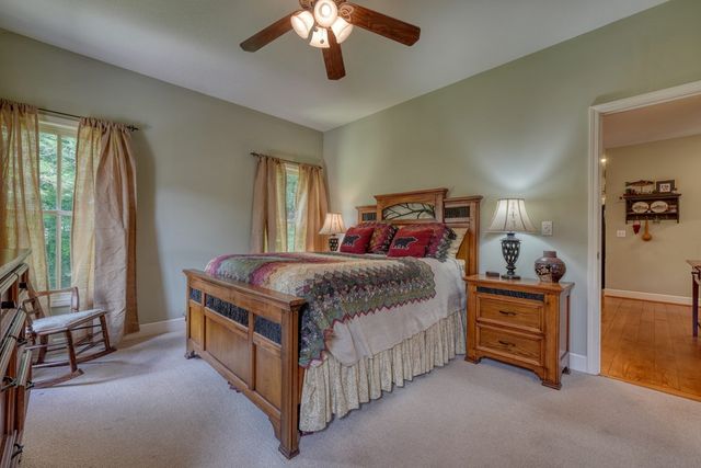 105 Evergreen Road, Hiawassee, GA 30546