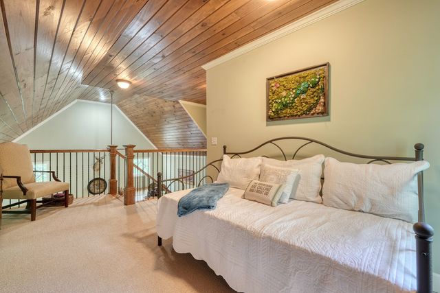 105 Evergreen Road, Hiawassee, GA 30546