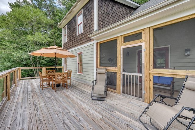 105 Evergreen Road, Hiawassee, GA 30546