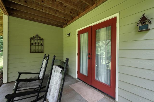 105 Evergreen Road, Hiawassee, GA 30546