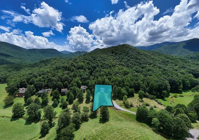 105 Evergreen Road, Hiawassee, GA 30546