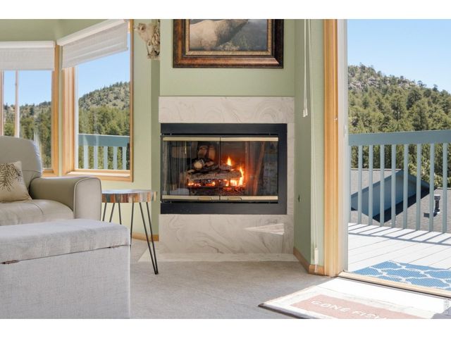 1861 Raven Ave B2, Estes Park, CO 80517