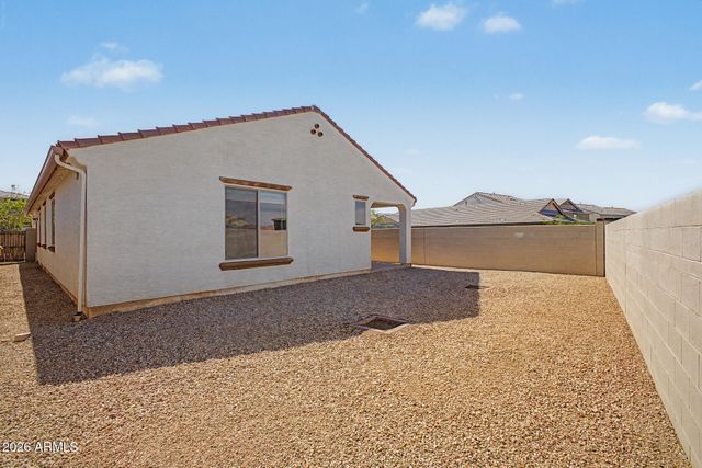 5656 N 87TH Drive, Glendale, AZ 85305