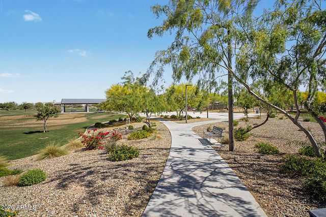 5656 N 87TH Drive, Glendale, AZ 85305