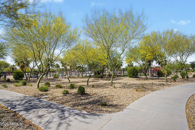 5656 N 87TH Drive, Glendale, AZ 85305