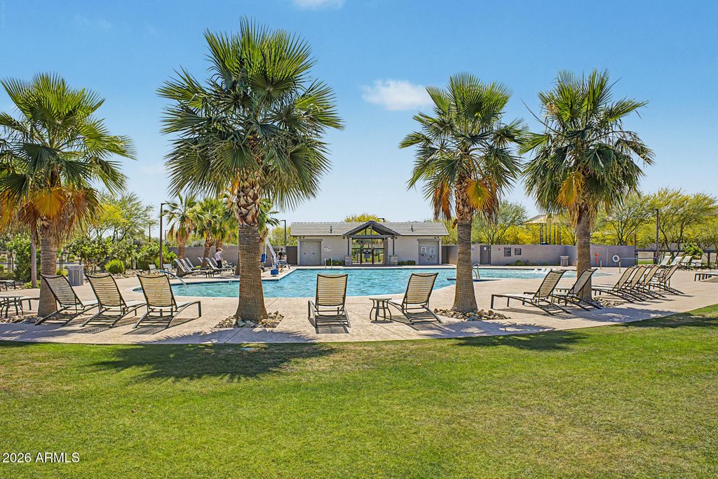 5656 N 87TH Drive, Glendale, AZ 85305 — photo 4