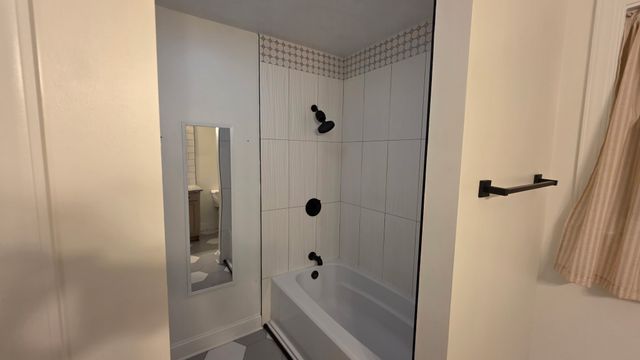 4907 Log Cabin Rd, Nashville, TN 37216