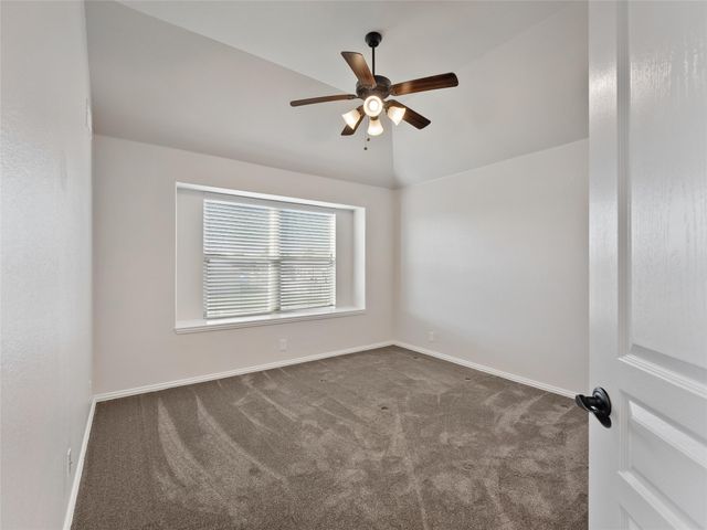 218 Calvert Drive, Midlothian, TX 76065