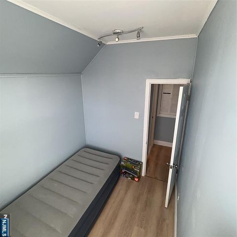 113 Linden Avenue, Clifton, NJ 07014