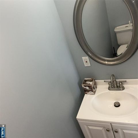 113 Linden Avenue, Clifton, NJ 07014