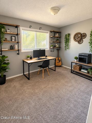 2810 W Masters DR, Coeur D'alene, ID 83815