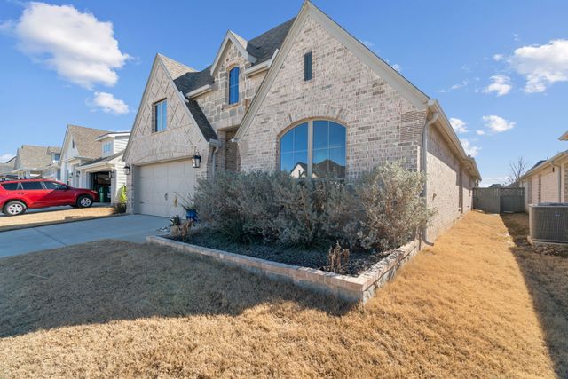 2429 Lazy Dog Lane, Northlake, TX 76247