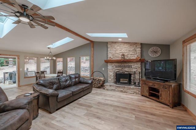 23508 Lewis Dr, Philomath, OR 97370