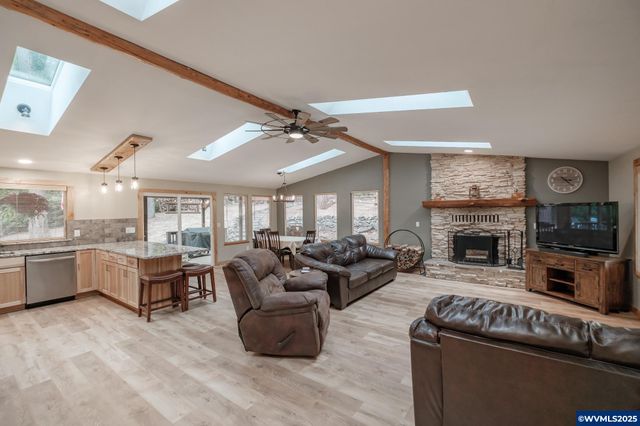 23508 Lewis Dr, Philomath, OR 97370