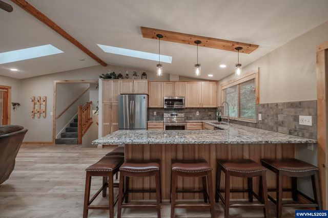 23508 Lewis Dr, Philomath, OR 97370