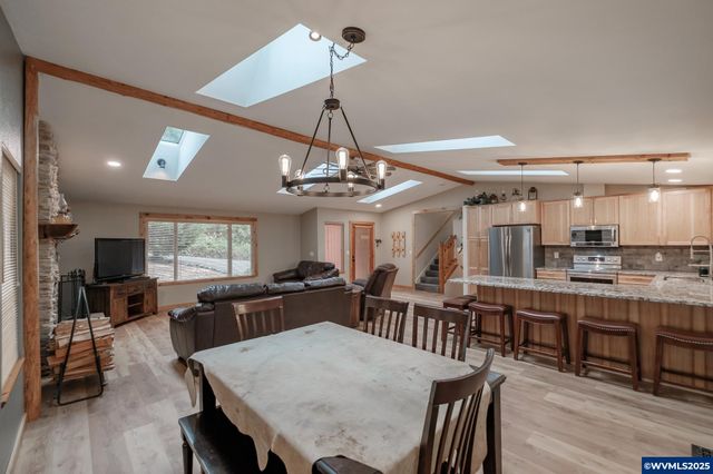 23508 Lewis Dr, Philomath, OR 97370