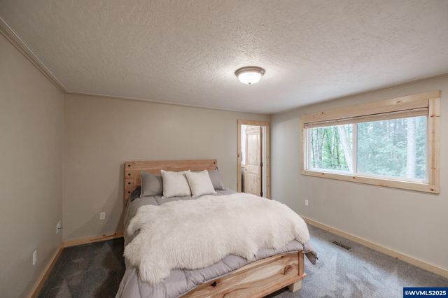 23508 Lewis Dr, Philomath, OR 97370