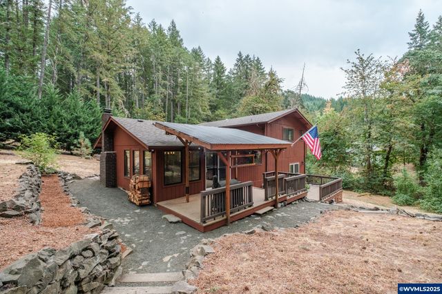 23508 Lewis Dr, Philomath, OR 97370