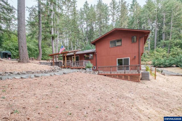 23508 Lewis Dr, Philomath, OR 97370