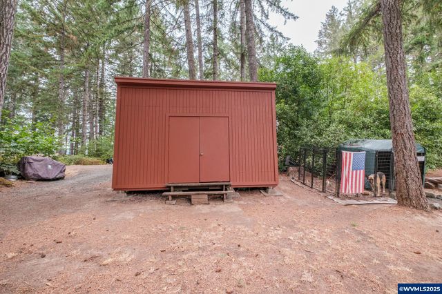 23508 Lewis Dr, Philomath, OR 97370