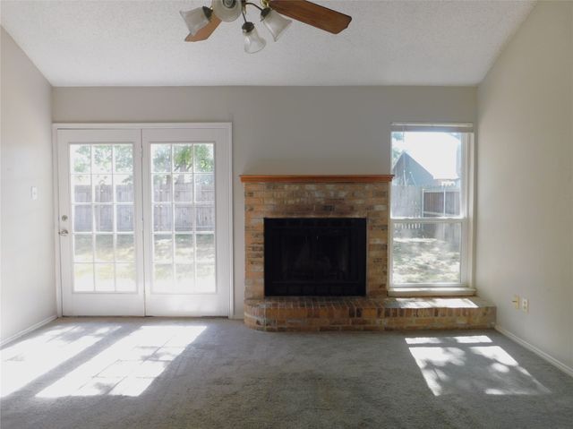 404 Pace Drive, Denton, TX 76209