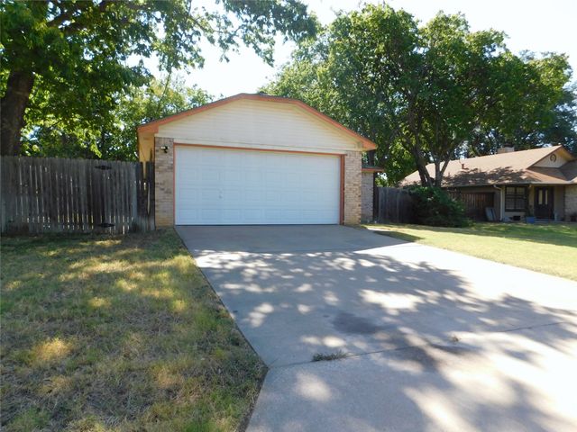 404 Pace Drive, Denton, TX 76209